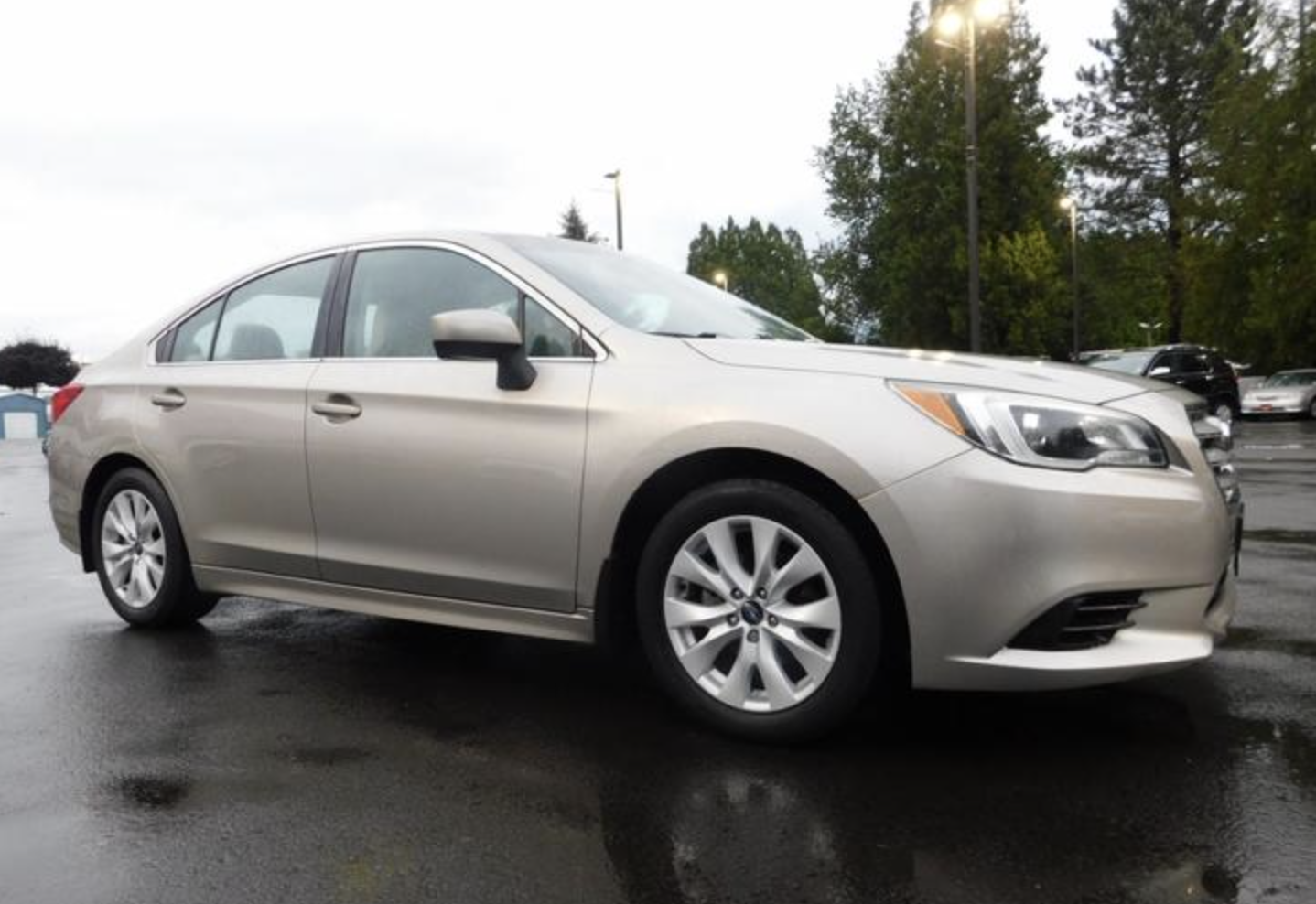 2016 Subaru Legacy 2.5i Premium Sedan 4D